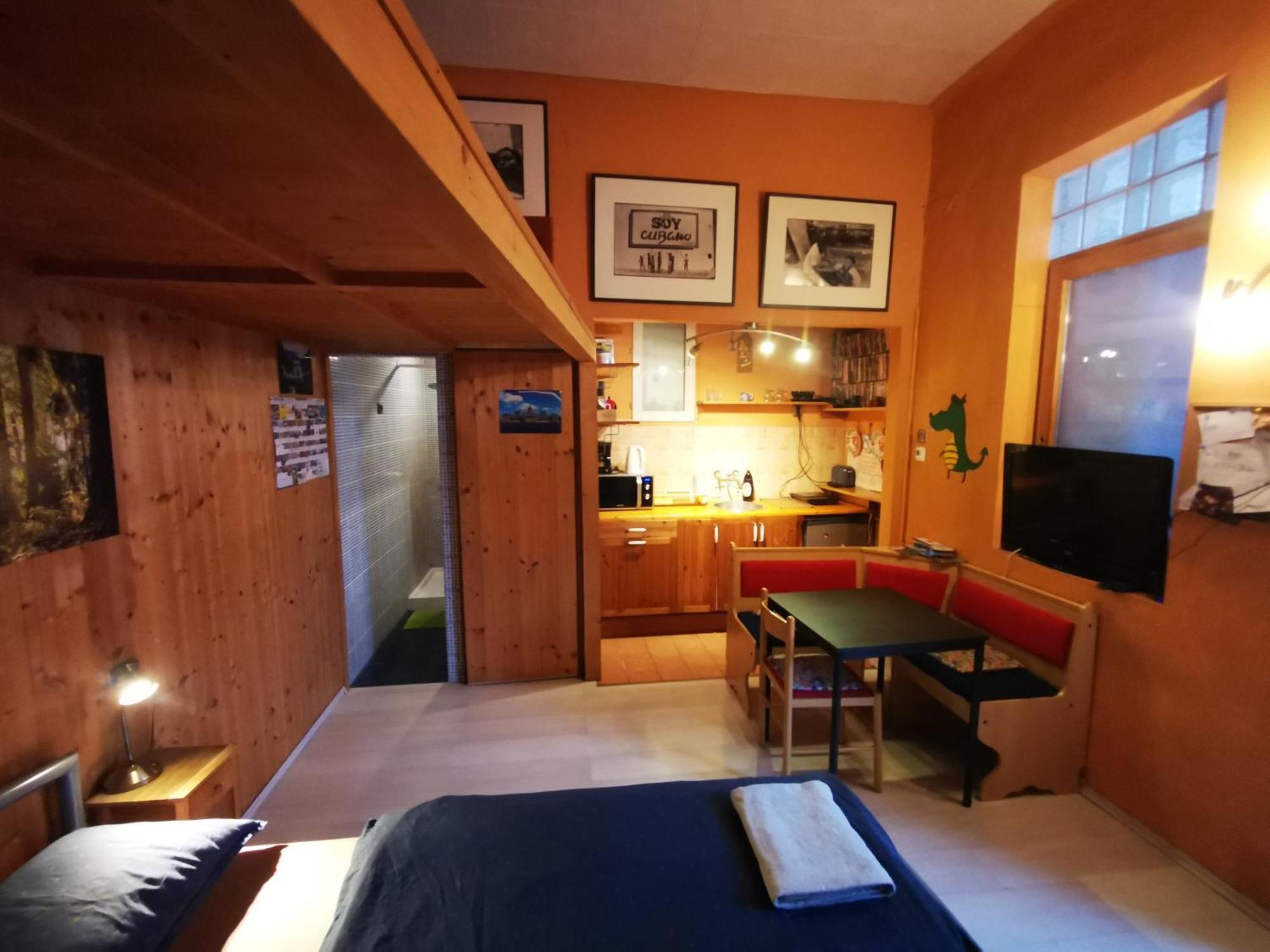 High Sky Apartment Budapest Ngoại thất bức ảnh